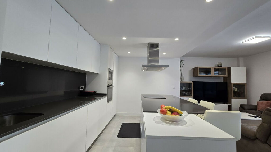 Ground Floor Apartment New Golden Mile Málaga - image 22