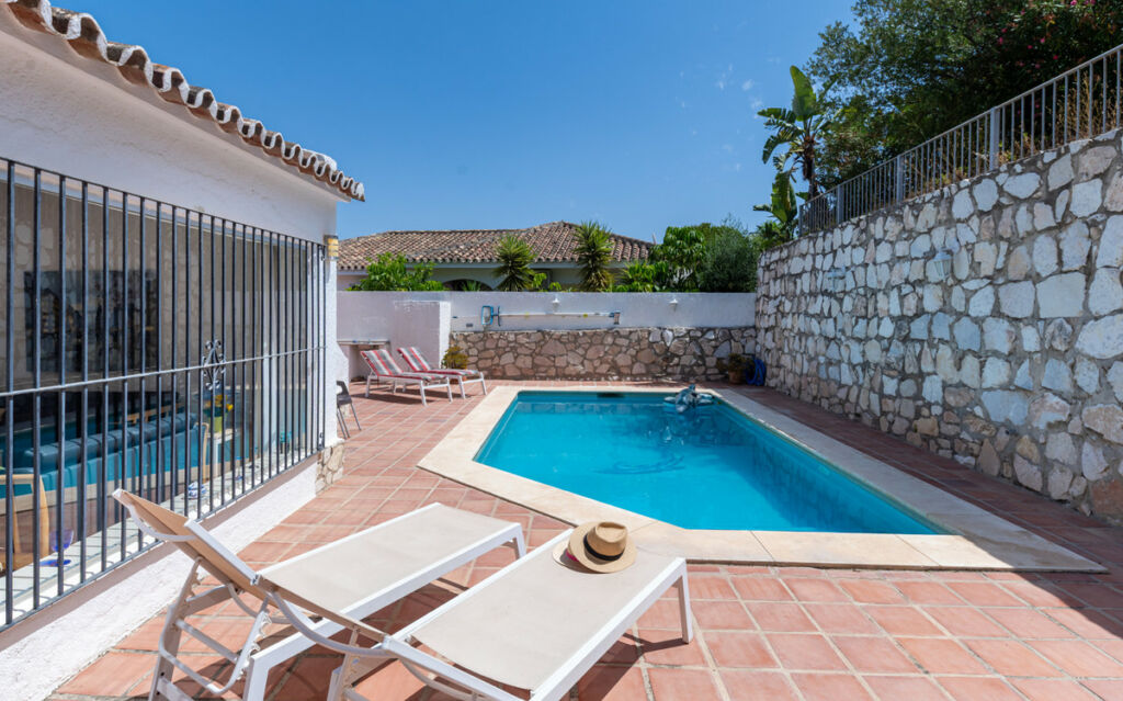 Detached Villa Cerros del Aguila Málaga - image 20
