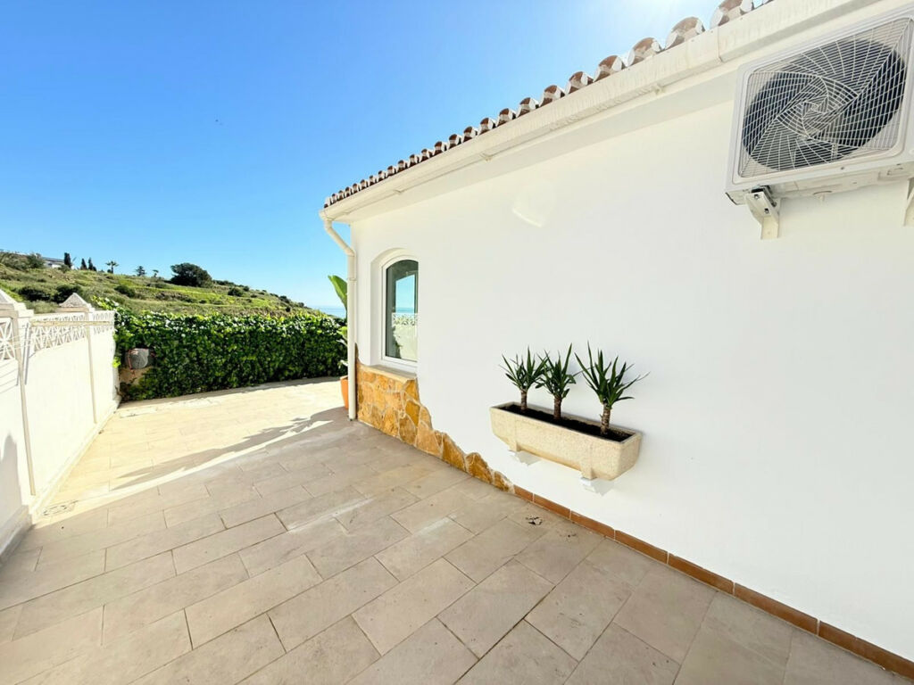Detached Villa Torrox Costa Málaga - image 20