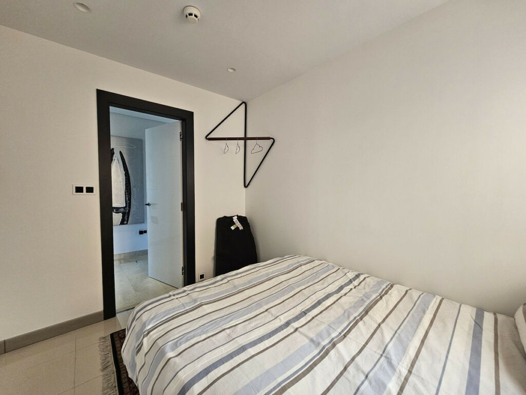 Middle Floor Apartment Puerto Banús Málaga - image 20
