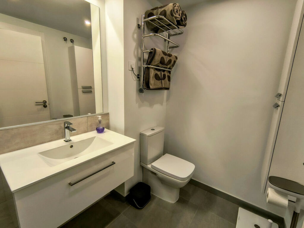 Ground Floor Apartment La Duquesa Málaga - image 20