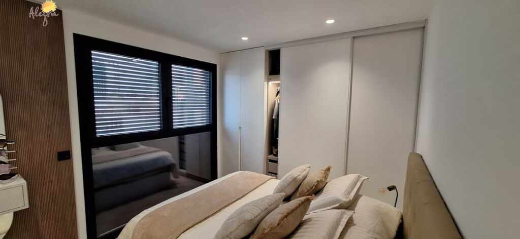 Middle Floor Apartment Torrevieja Alicante - image 20