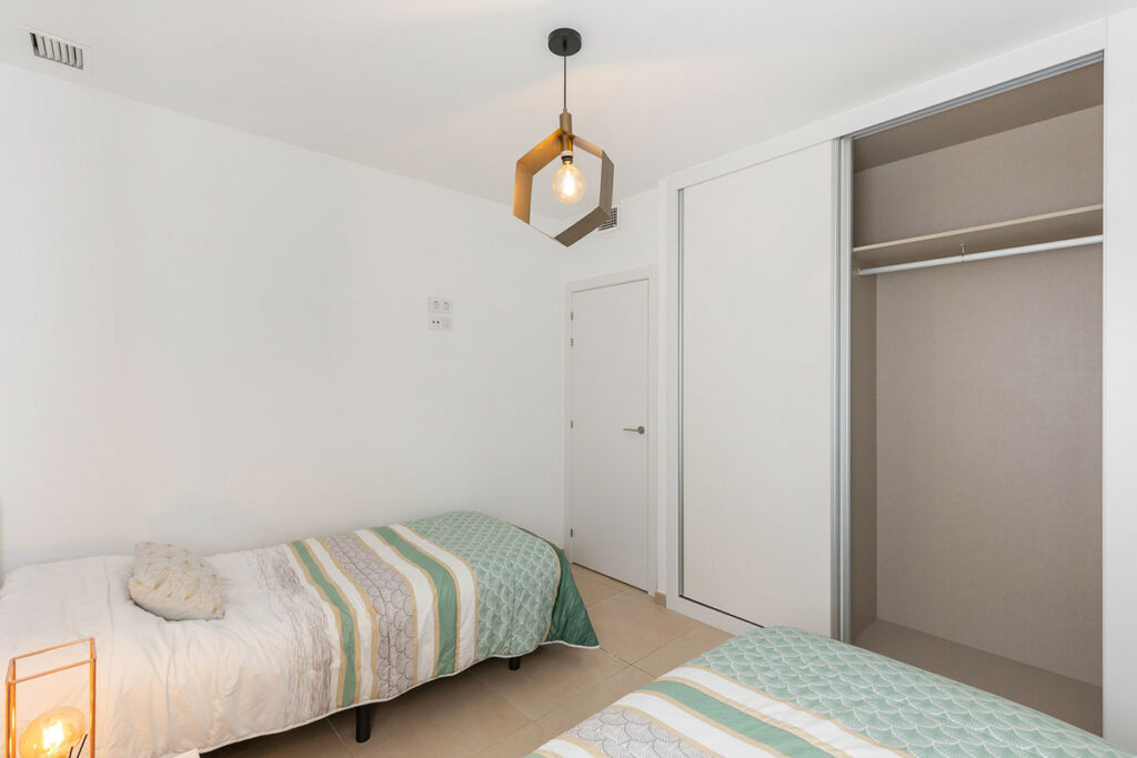 Middle Floor Apartment Villamartin Alicante - image 20