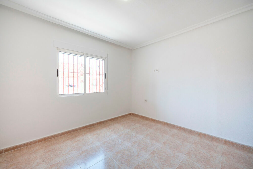 Detached Villa Algorfa Alicante - image 20