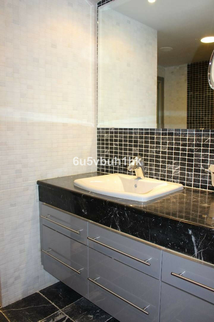 Middle Floor Apartment Manilva Málaga - image 20