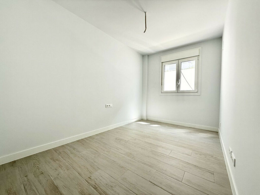 Ground Floor Apartment Estepona Málaga - image 20