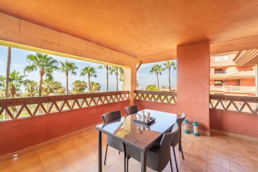 Middle Floor Apartment Benalmadena Málaga - image 21