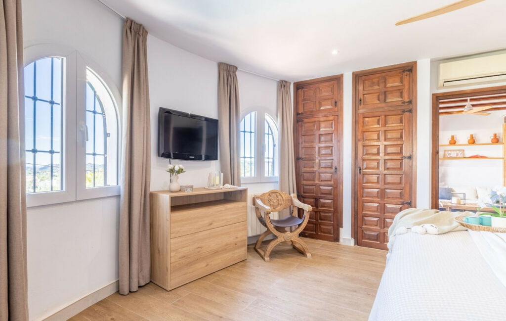 Detached Villa Javea Alicante - image 21