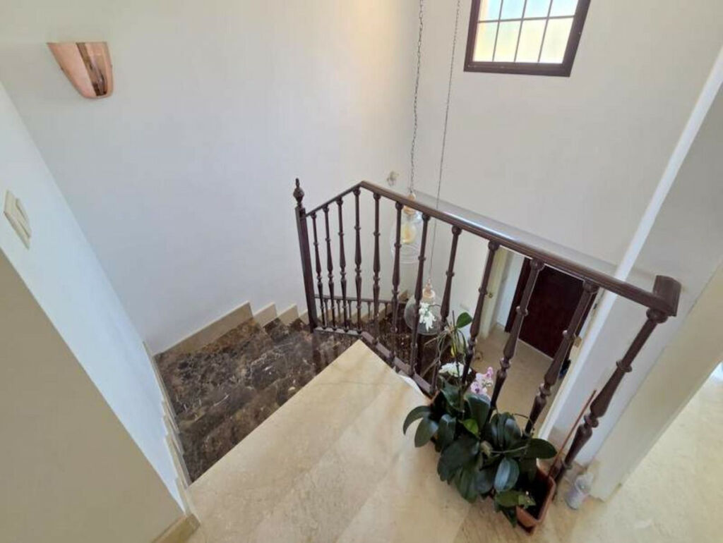 Townhouse Estepona Málaga - image 21