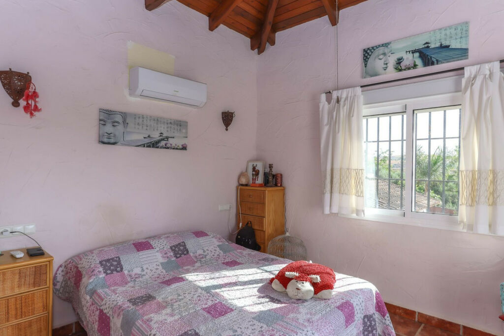 Detached Villa Coín Málaga - image 22