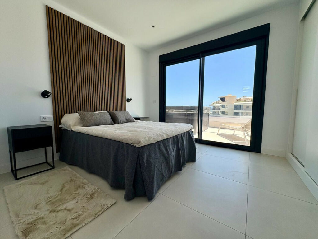 Penthouse Fuengirola Málaga - image 21