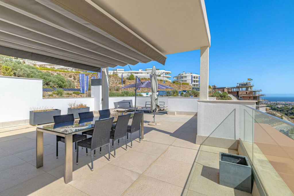 Penthouse La Quinta Málaga - image 7