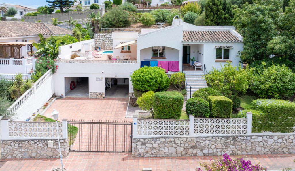 Detached Villa Cerros del Aguila Málaga - image 21