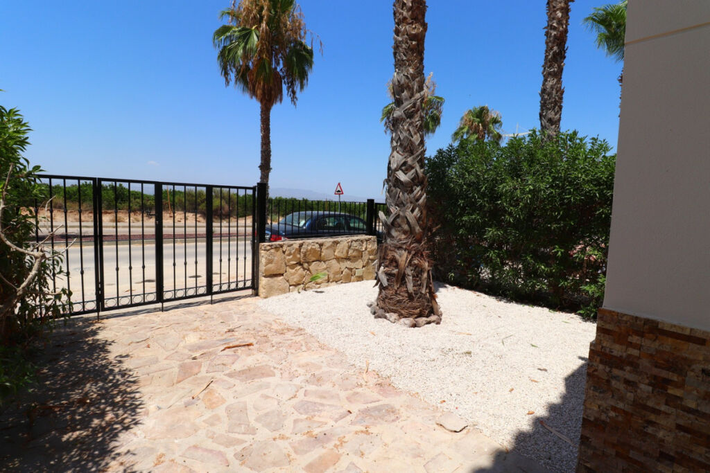 Semi-Detached House Algorfa Alicante - image 21