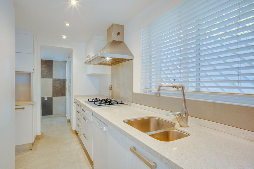 Detached Villa Elviria Málaga - image 21