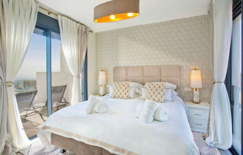 Townhouse Cabopino Málaga - image 21