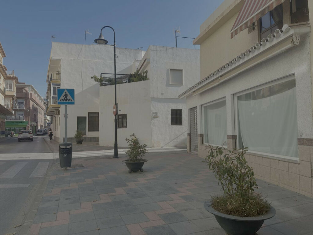 Shop Las Lagunas Málaga - image 20