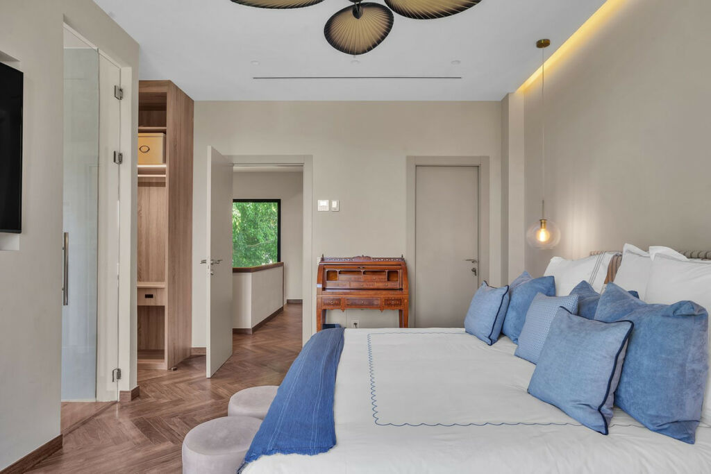 Detached Villa Marbella Málaga - image 21