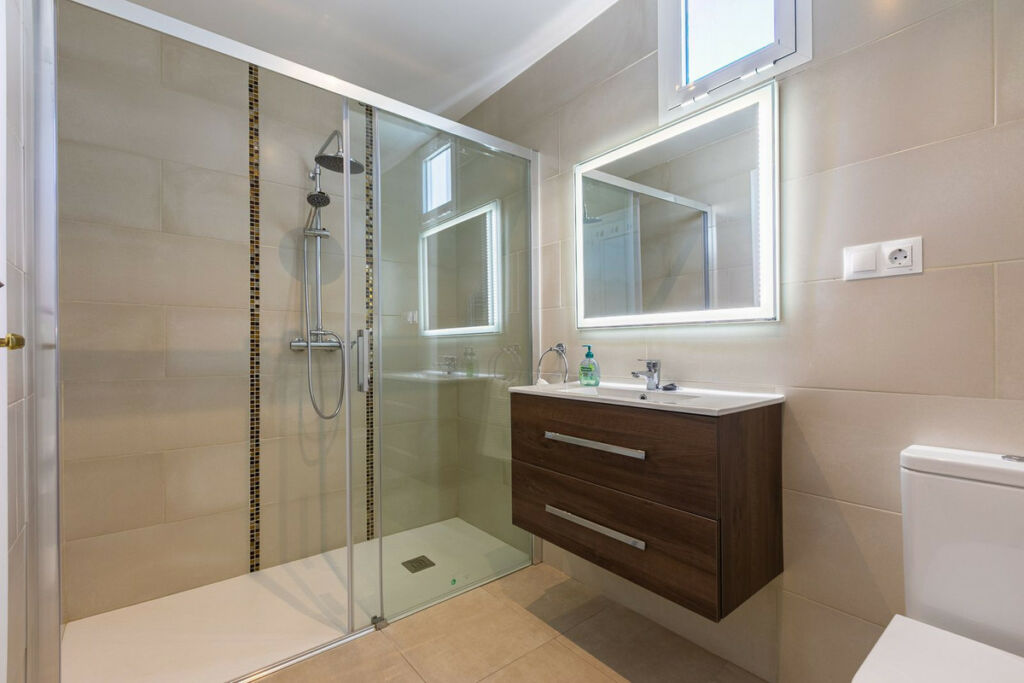 Duplex Calahonda Málaga - image 21