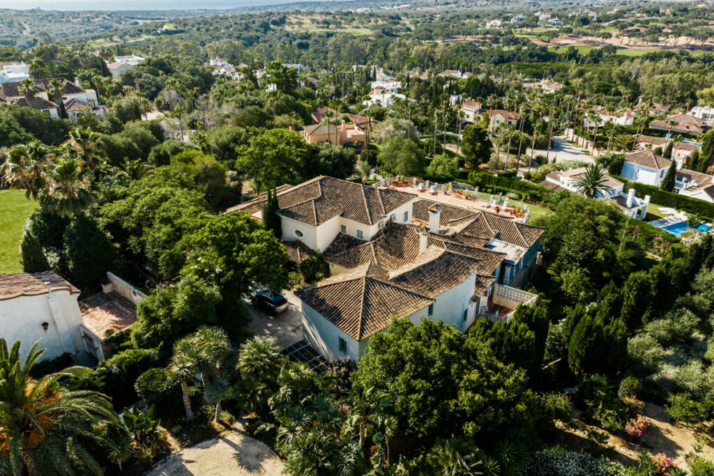Detached Villa Sotogrande Cádiz - image 21