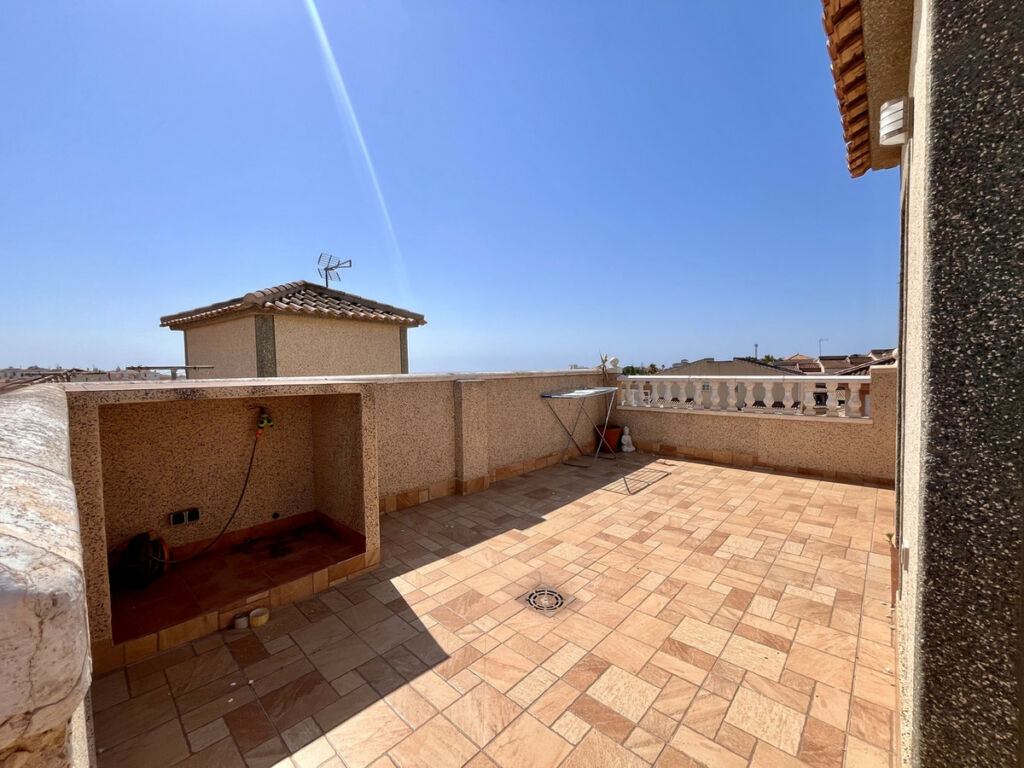 Detached Villa San Miguel de Salinas Alicante - image 21