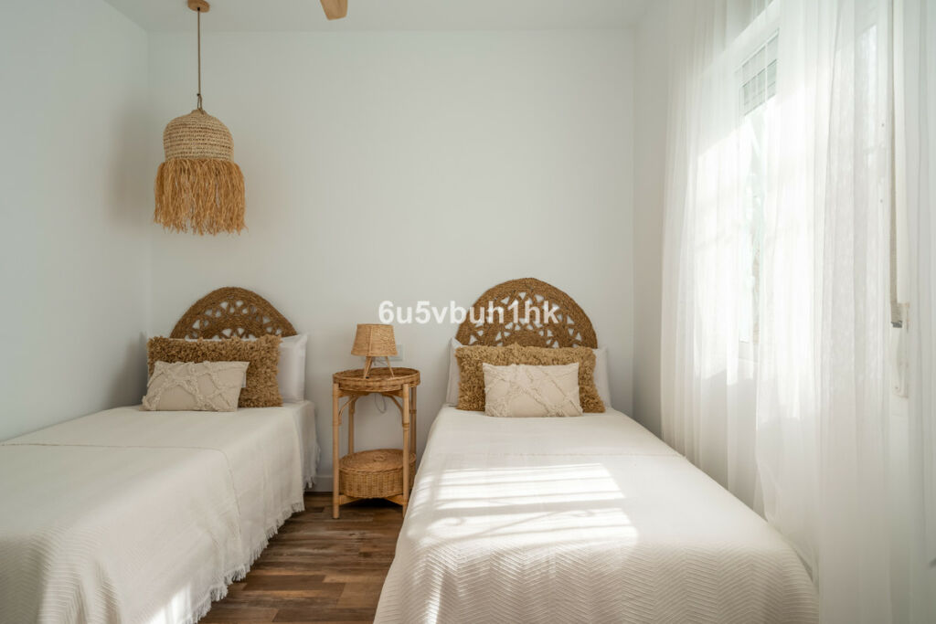 Townhouse Benajarafe Málaga - image 21