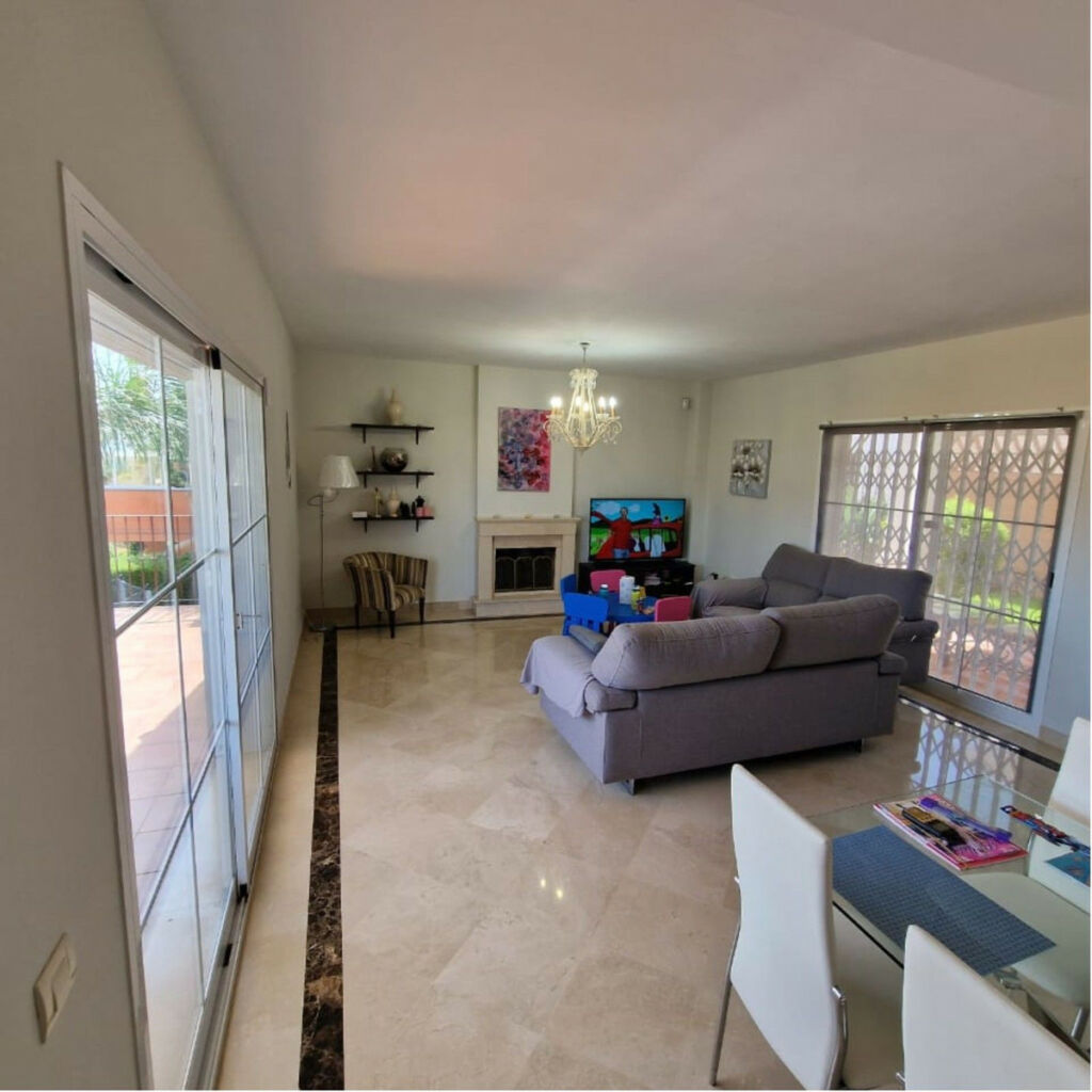 Detached Villa Cerros del Aguila Málaga - image 20