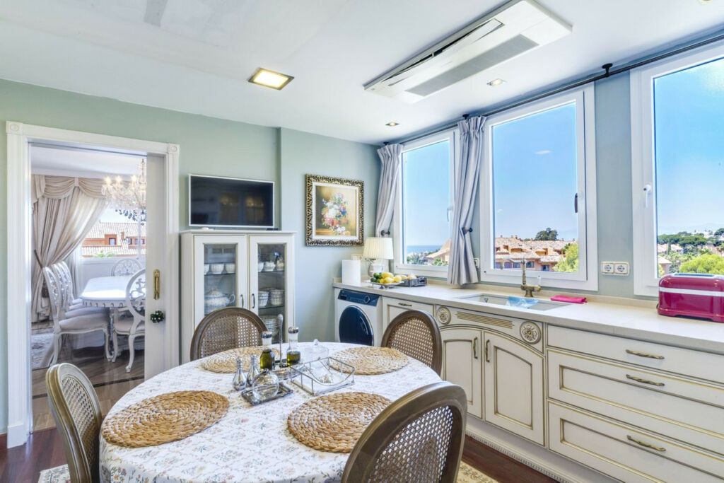 Penthouse Duplex Bahía de Marbella Málaga - image 21