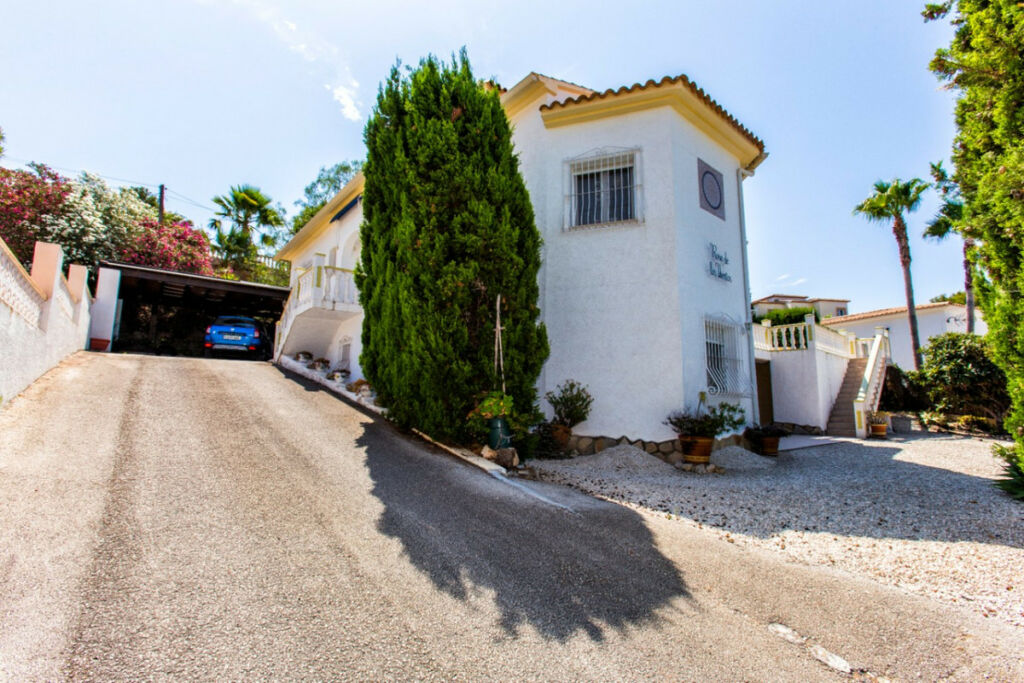 Detached Villa Calpe Alicante - image 21