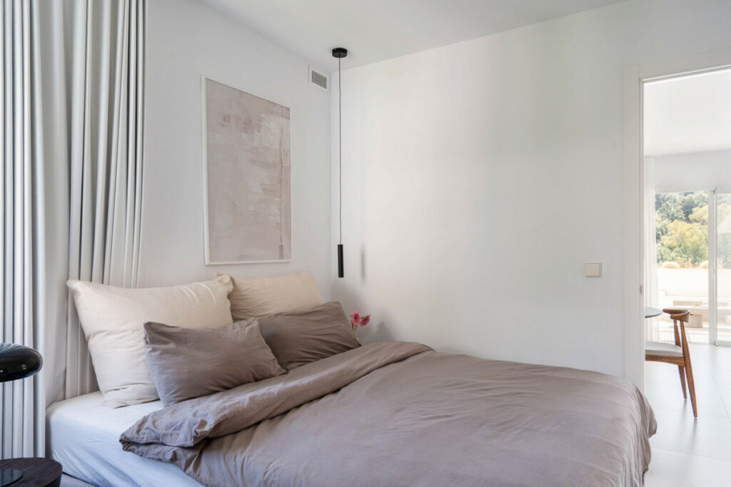 Middle Floor Apartment Benahavís Málaga - image 21