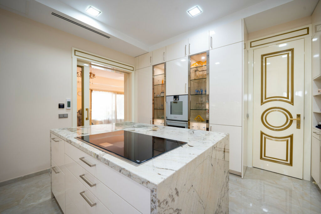 Detached Villa Marbella Málaga - image 21