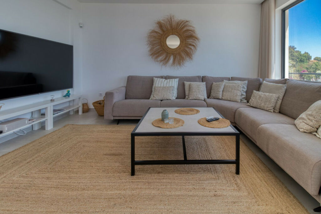 Detached Villa Torremuelle Málaga - image 21