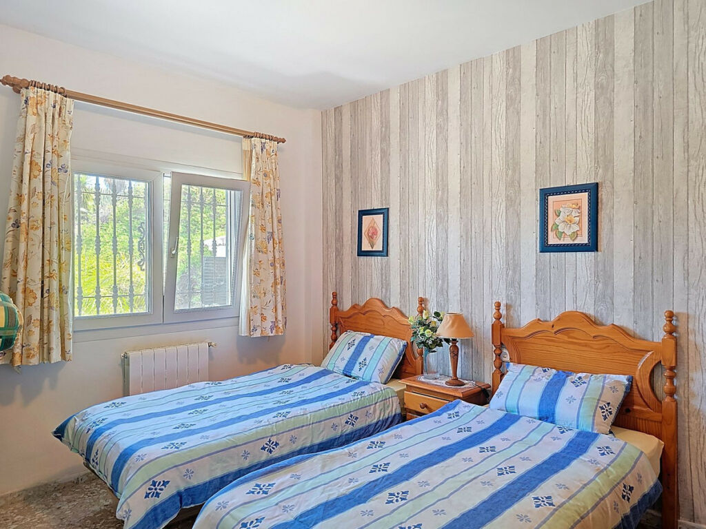 Detached Villa Cómpeta Málaga - image 22