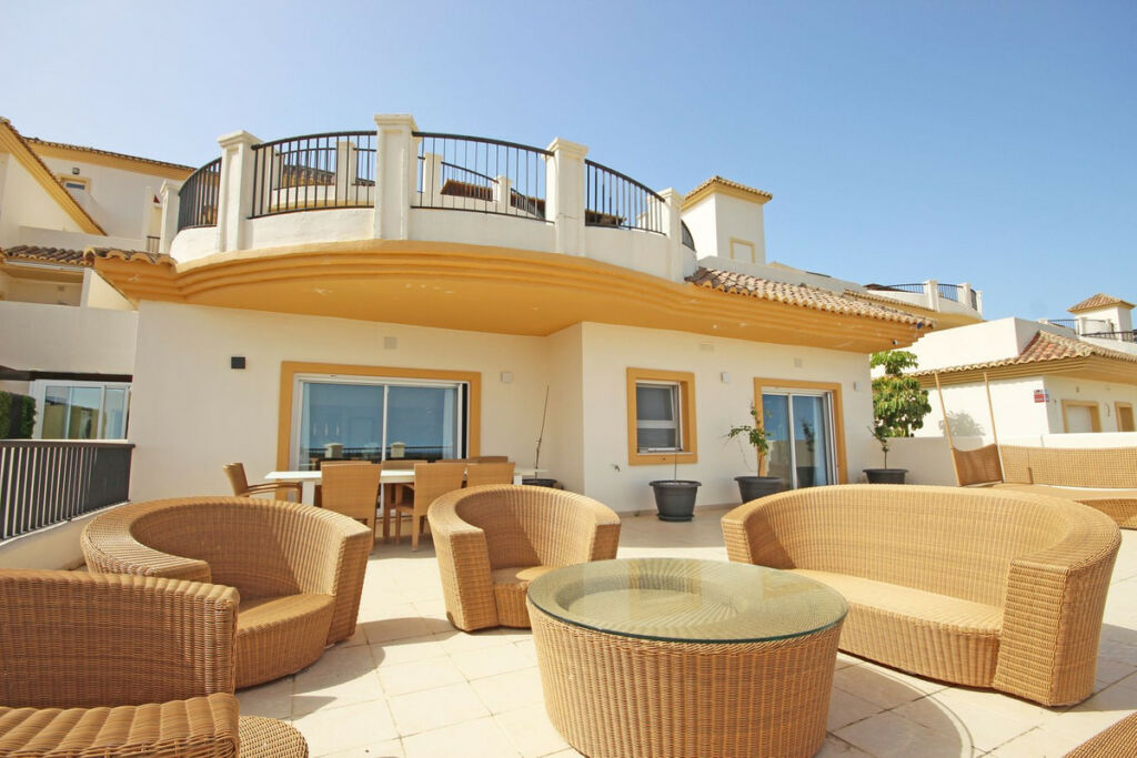 Middle Floor Apartment San Roque Club Cádiz - image 21