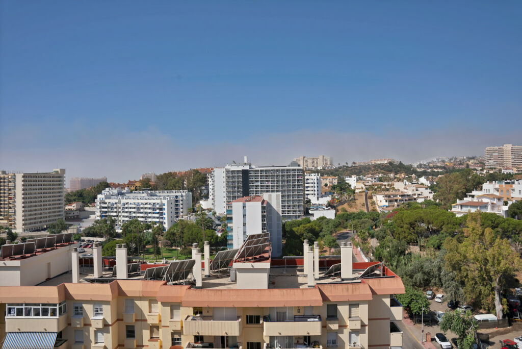 Middle Floor Apartment Benalmadena Málaga - image 21
