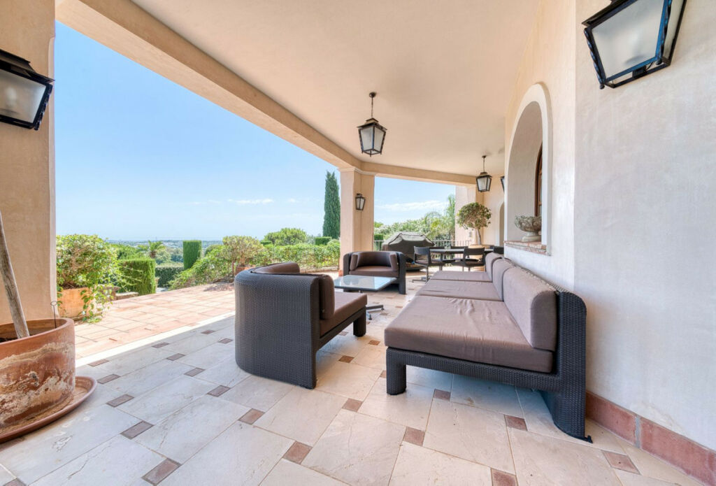 Detached Villa Sotogrande Costa Cádiz - image 21