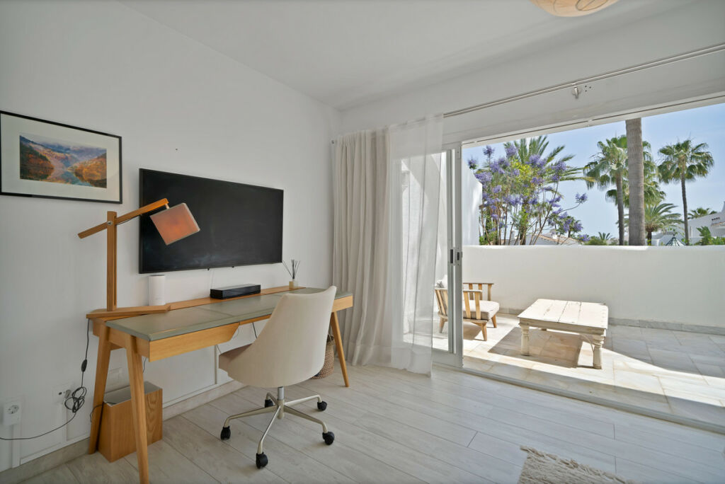 Townhouse The Golden Mile Málaga - image 21