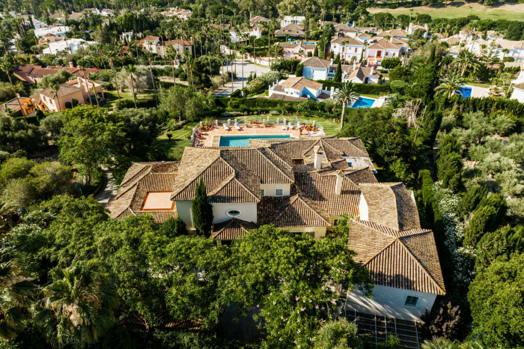 Detached Villa Sotogrande Cádiz - image 22