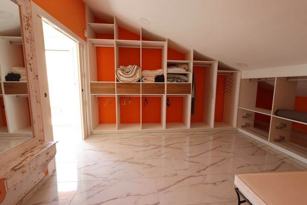 Detached Villa Villamartin Alicante - image 22