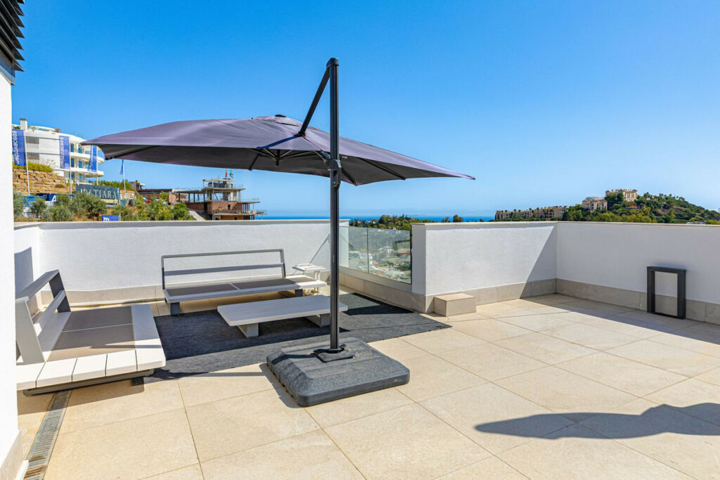 Penthouse La Quinta Málaga - image 8