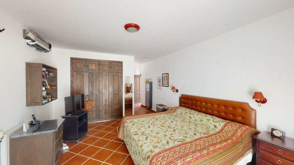 Detached Villa Macharaviaya Málaga - image 22