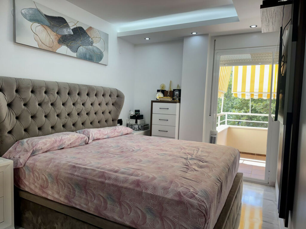 Middle Floor Apartment Benalmadena Costa Málaga - image 22