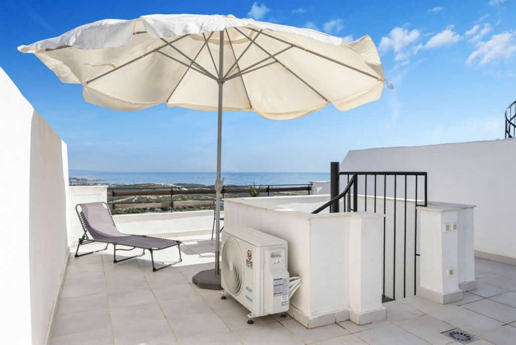 Penthouse Casares Málaga - image 2