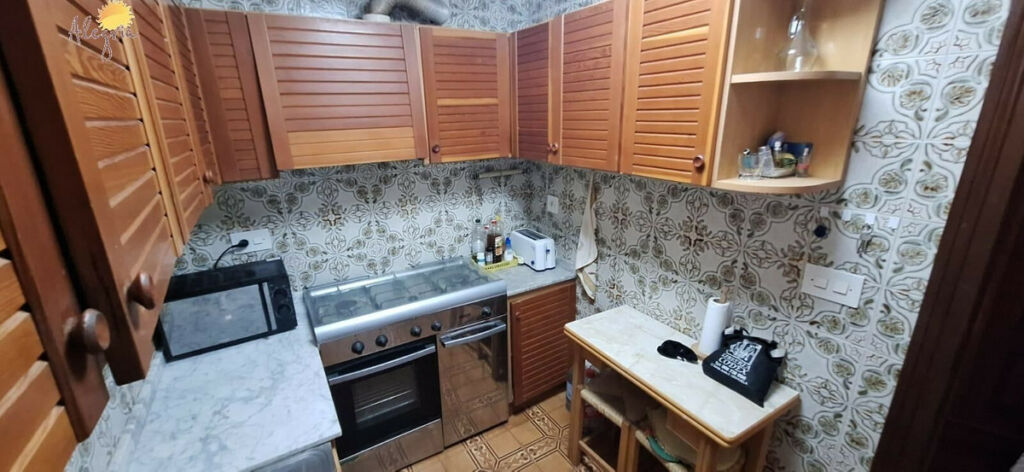 Middle Floor Apartment Torrevieja Alicante - image 22