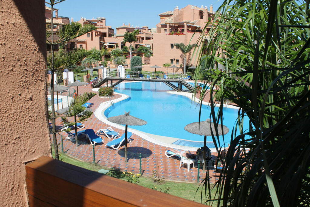 Middle Floor Apartment Hacienda del Sol Málaga - image 17