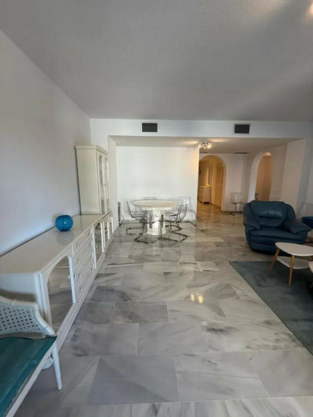 Middle Floor Apartment Puerto Banús Málaga - image 22