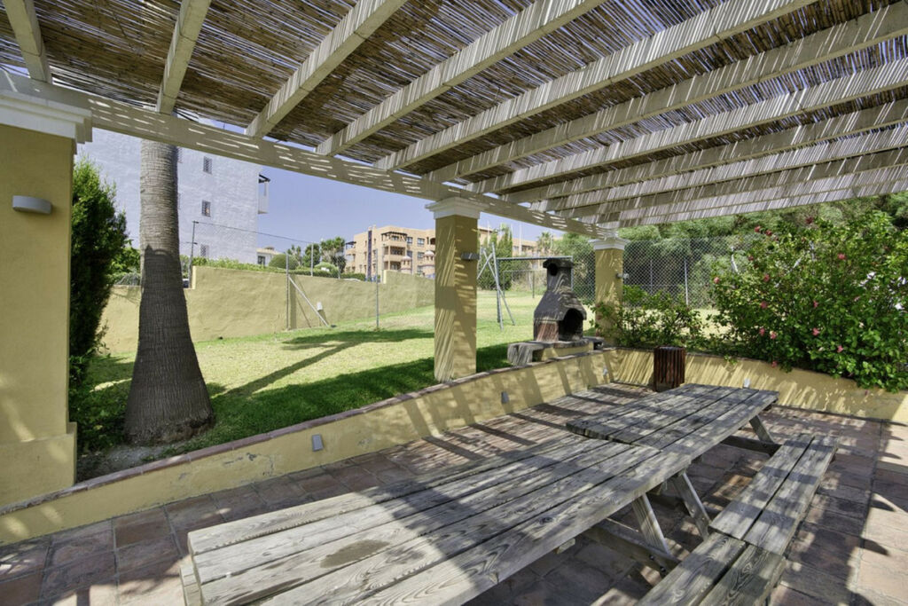 Middle Floor Apartment Bel Air Málaga - image 22