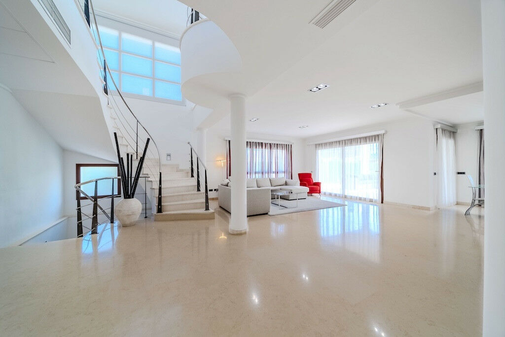 Detached Villa Cabo Roig Alicante - image 22