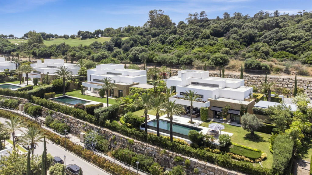 Detached Villa Casares Málaga - image 22