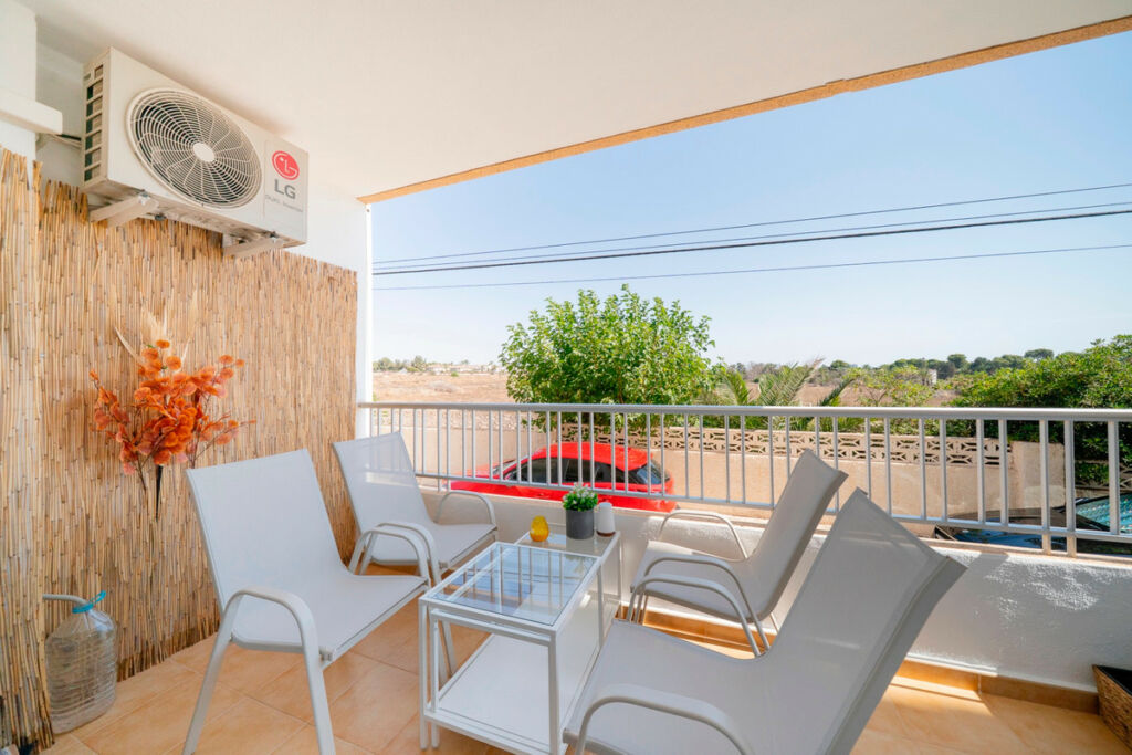 Middle Floor Apartment Punta Prima Alicante - image 22